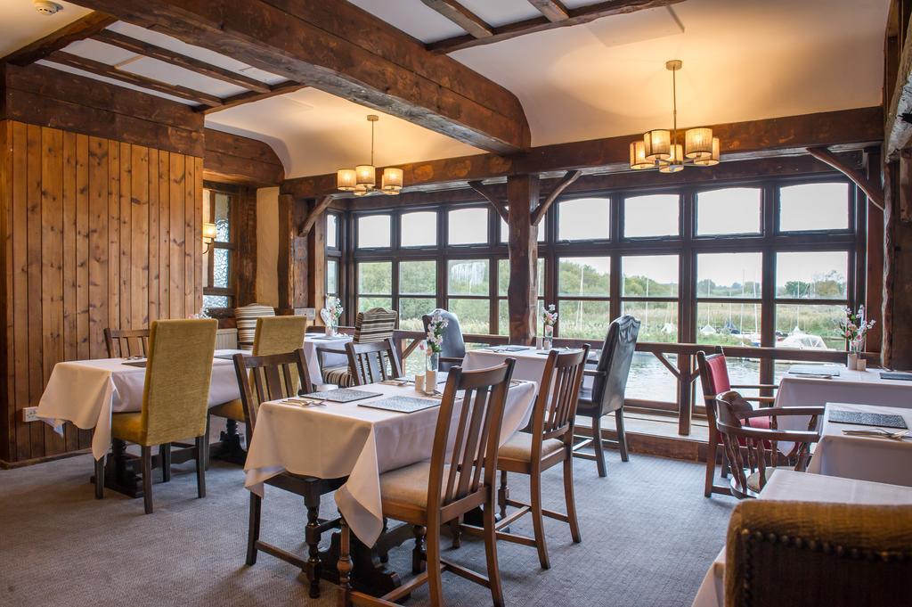 The Swan Inn By Innkeeper'S Collection Horning Dış mekan fotoğraf